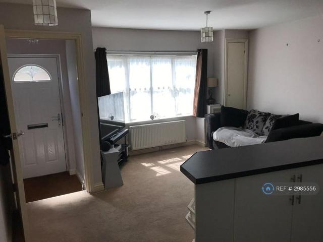 Apartment for rent in Seaford, Iford