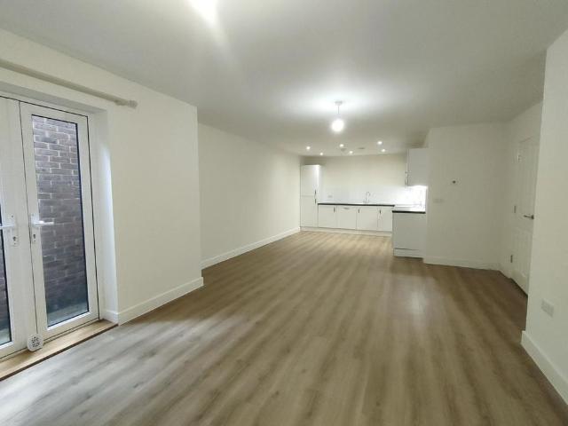 Apartment for rent in Cross In Hand, East Sussex
