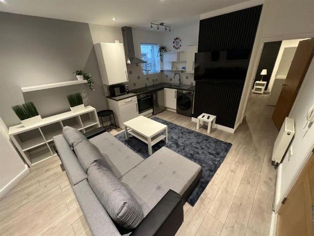 Apartment for rent in Lansdowne, Bournemouth