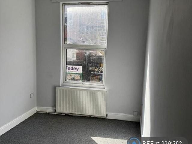 Apartment for rent in Brompton, Gillingham