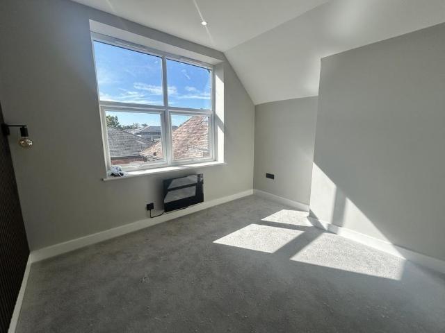 Apartment for rent in Red Hill, Surrey
