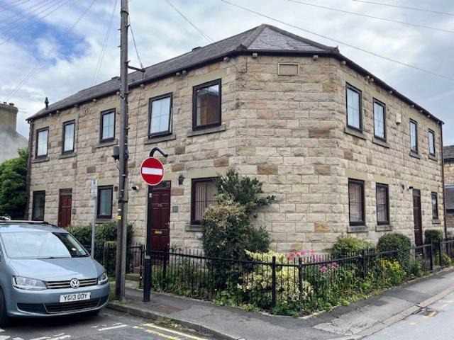 Flat for rent in Beckett Park, Headingley