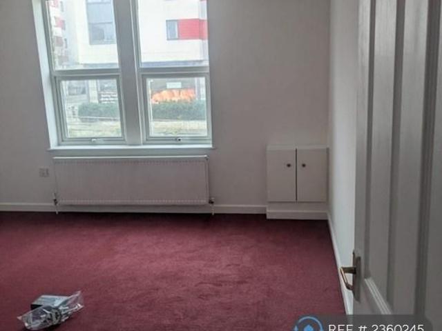 Apartment for rent in Brompton, Gillingham