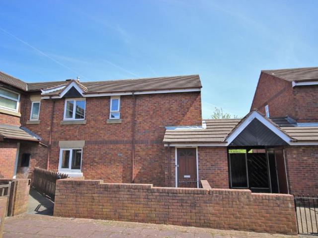 Flat for rent in Ditton, Widnes