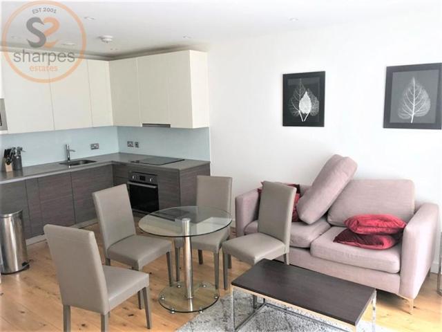 Apartment for rent in London Borough of Hounslow, Greater London