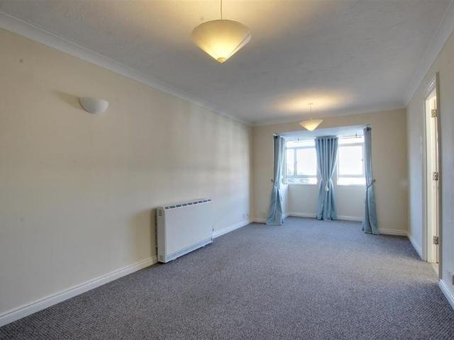 Apartment for rent in London Borough of Enfield, Greater London