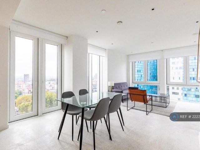 Flat for rent in Whitechapel, Greater London