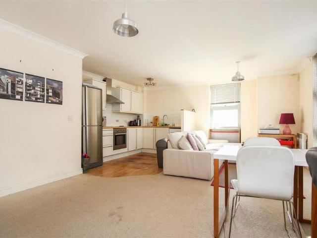 Apartment for rent in St. Mildred's, The Bridge