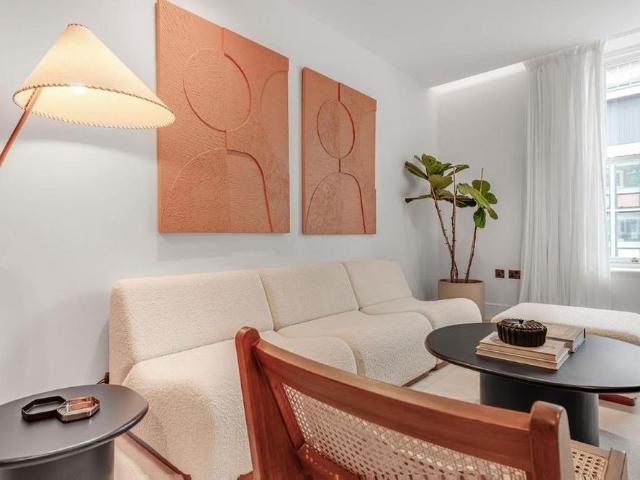 Apartment for rent in Paddington, Greater London