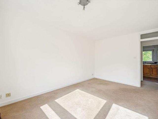 Apartment for rent in London Borough of Wandsworth, Greater London