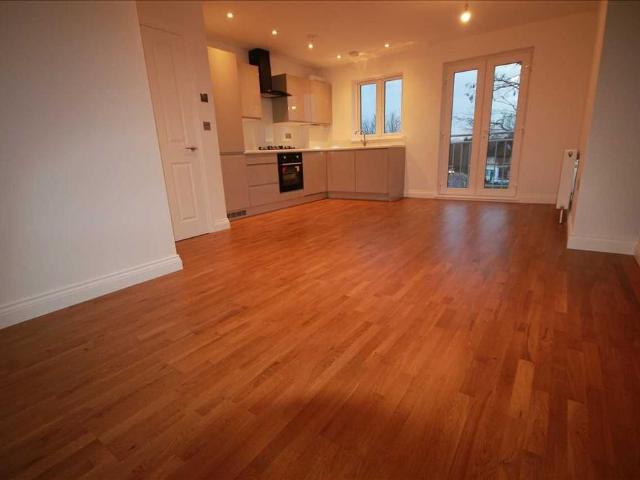 Flat for rent in Cat Hill, Isle Of Man