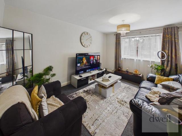 Apartment for rent in Cookridge, West Yorkshire