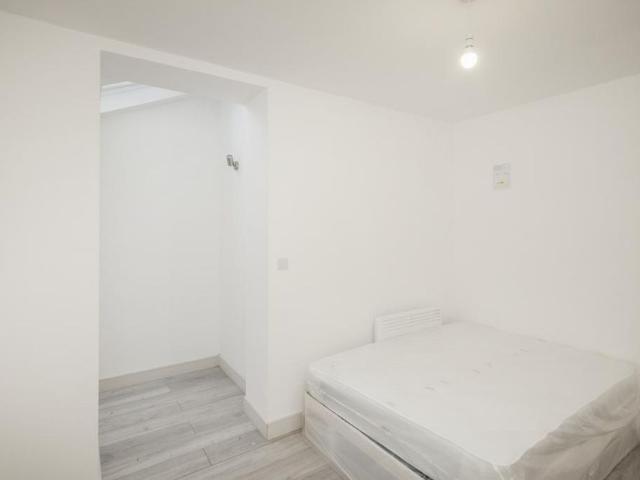 Apartment for rent in Penge, Greater London
