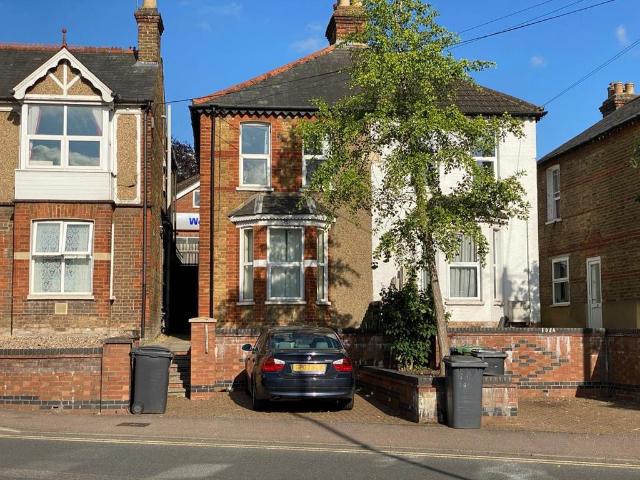 Flat for rent in Cressex, Isle Of Man