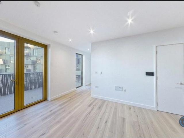 Flat for rent in Tottenham Hale, Isle Of Man