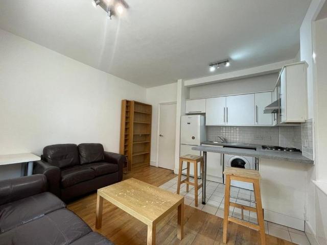 Apartment for rent in Barnsbury, Greater London