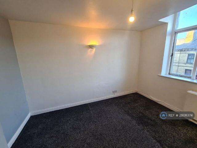 Apartment for rent in Long Lee, Isle Of Man