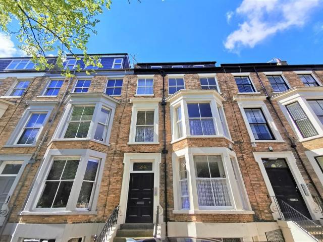 Flat for rent in The Old Town, Kepwick
