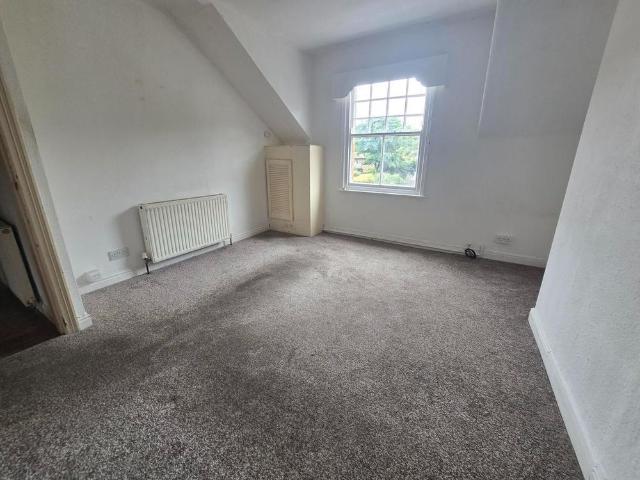 Apartment for rent in South Cliff, Kepwick