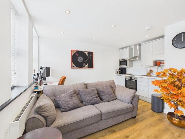 Apartment for rent in Farnborough, Hampshire
