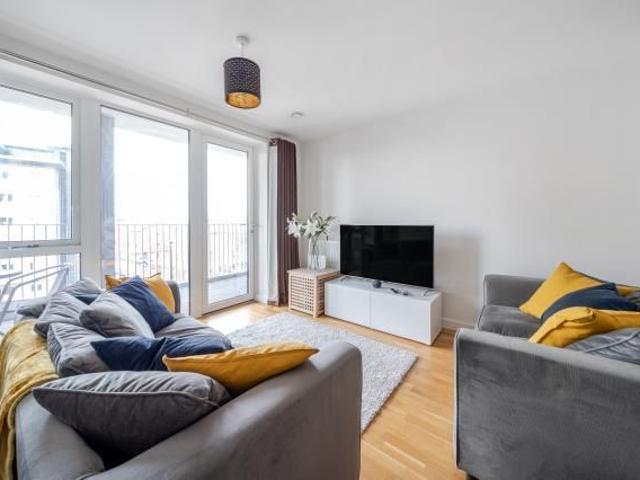 Apartment for rent in Slough