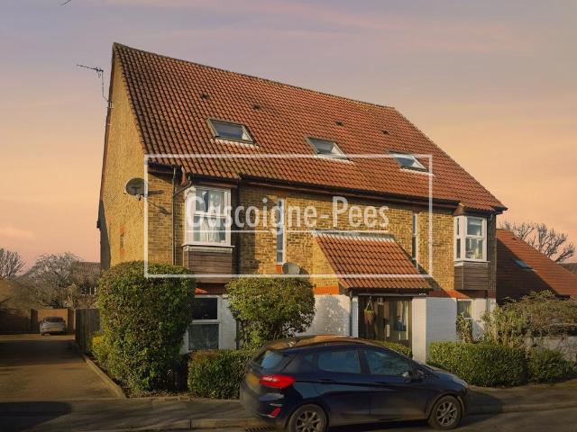 Flat for rent in Slyfield, Westborough