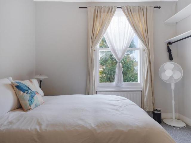 Apartment for rent in Maida Vale, Isle Of Man