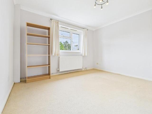 Apartment for rent in Priest Down, Hampshire
