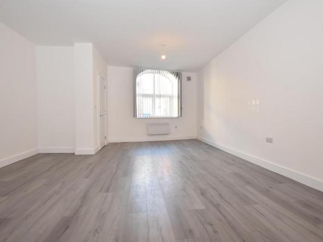 Flat for rent in Whittington Moor, Loundsley Green