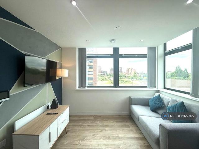 Flat for rent in Old Trafford, Trafford Park