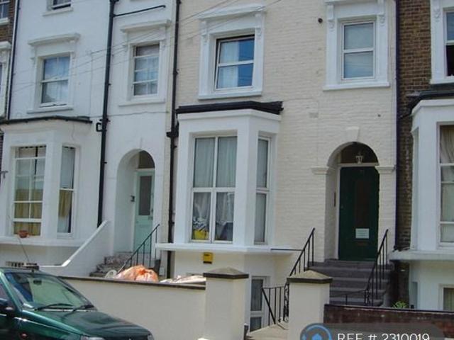 Flat for rent in Shepherd's Bush, Greater London