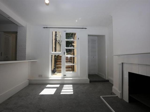 Apartment for rent in Brighton & Hove