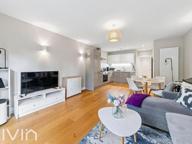Apartment for rent in London Borough of Croydon, Greater London