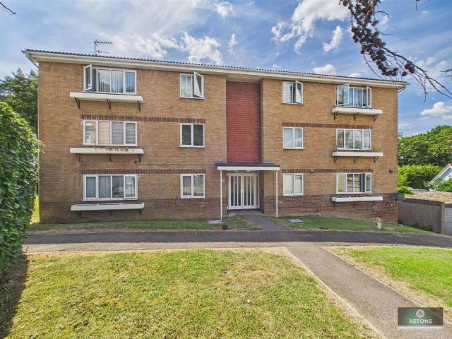 Flat for rent in Glynde, West Sussex