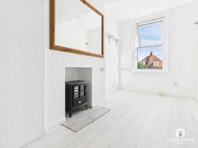 Apartment for rent in Cliftonville West, Acol