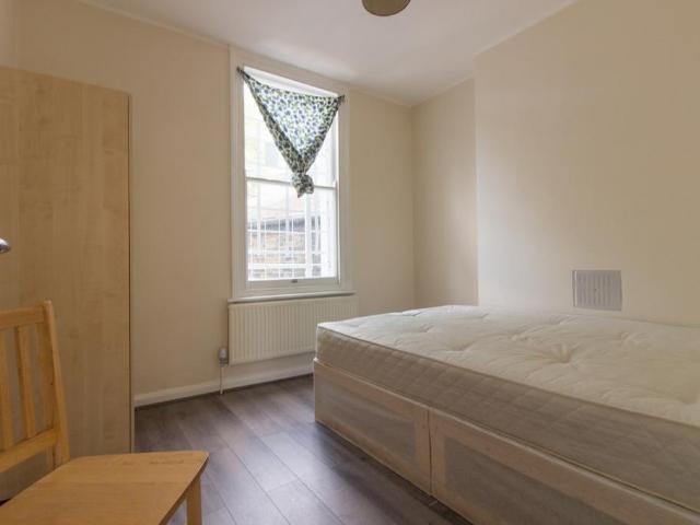 Flat for rent in South Tottenham, Greater London