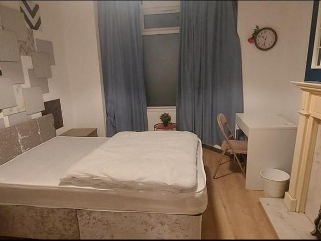 Flat for rent in Hexthorpe, South Yorkshire
