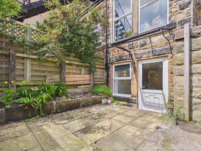 Flat for rent in Harlow, Harrogate