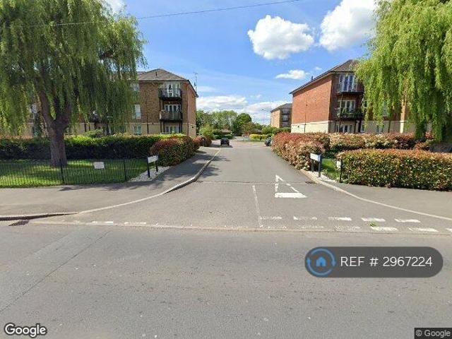Flat for rent in London Borough of Merton, Greater London