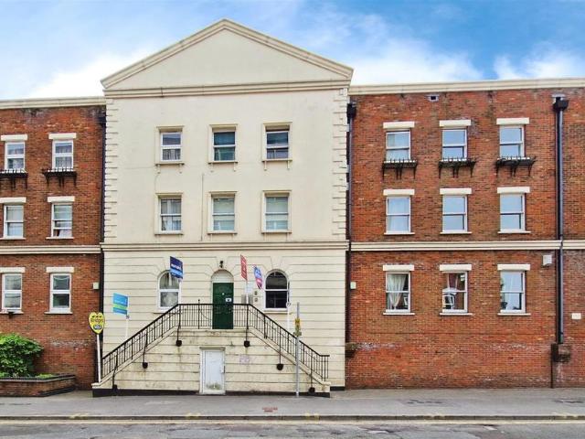 Flat for rent in Cargate, Aldershot