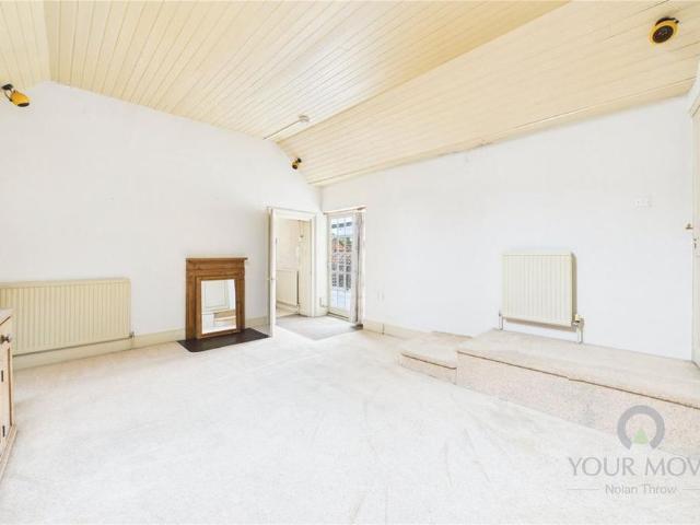 Apartment for rent in Oundle