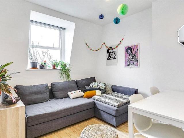 Apartment for rent in Kensal Town, Greater London