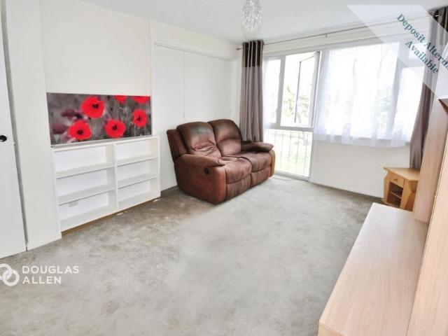 Apartment for rent in Lee Chapel, Essex