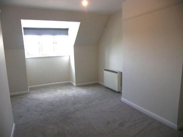 Apartment for rent in Westborough, Surrey