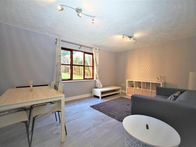 Apartment for rent in Wealdstone, Greater London