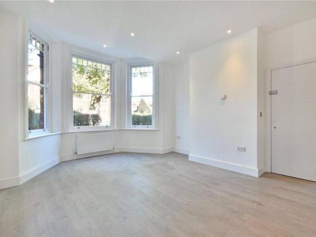 Apartment for rent in Broadsands, Galmpton