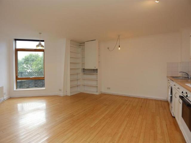Apartment for rent in Round Hill, Brighton & Hove