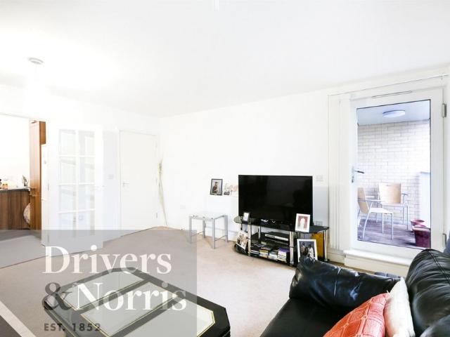 Apartment for rent in Paddington, Greater London