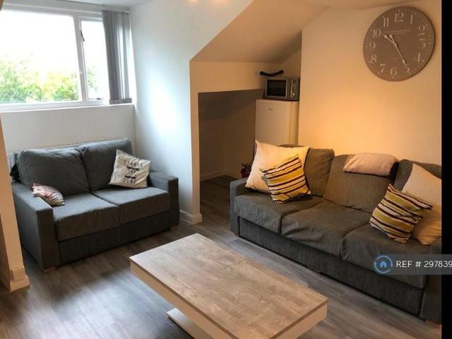 Apartment for rent in Burnley Wood, Burnley
