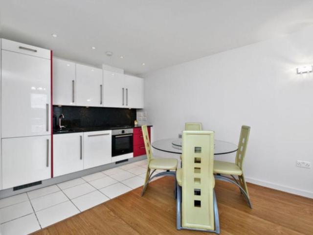 Apartment for rent in Hornsey, Greater London